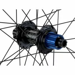 Tune Race 23 Boost Disc 6-Loch 29" Laufradsatz Modell 2021 -Angebote Mavic Store 377725