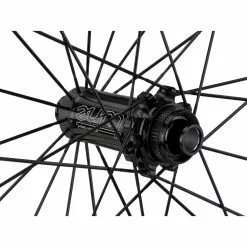 Tune Race 23 Endurance Boost Disc Center Lock 29" Laufradsatz 22 Tune Race 23 Endurance Boost Disc Center Lock 29" Laufradsatz -Angebote Mavic Store 377783