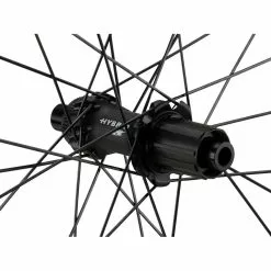 Dt-swiss HEC 1400 SPLINE 62 Carbon Boost Disc CL Hybrid 28" Laufradsatz 10 Dt-swiss HEC 1400 SPLINE 62 Carbon Boost Disc CL Hybrid 28" Laufradsatz -Angebote Mavic Store 437040